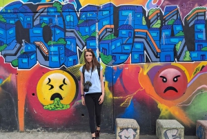 Tour condiviso della Comuna 13 e della funivia Aurora a Medellin