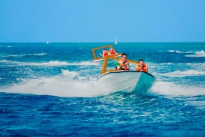 Motorbåt, snorkling och strand