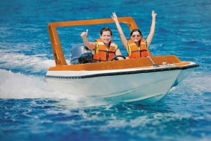 Motorbåt, snorkling och strand