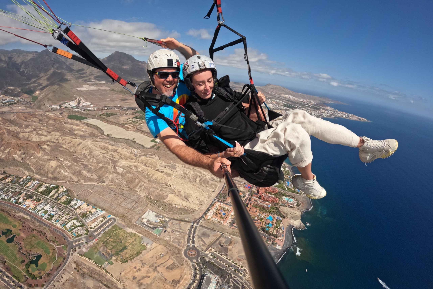 Tenerife: Paragliding with National Champion Paraglider