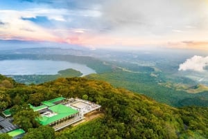 TOUR CERRO VERDE-VOLCANO IZALCO AND LAKE COATEPEQUE