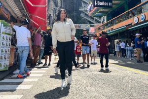 Visita Guatape e aldeias, passeio de barco com pequeno-almoço e almoço Medellin