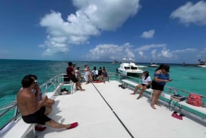 Tour Isla Mujeres: From Cancún-Riviera Maya all Included