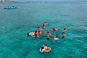 Tour Isla Mujeres: From Cancún-Riviera Maya all Included