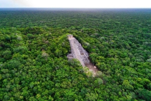 Archeologische site Tulum vanuit Playa del Carmen