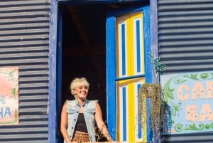 ラ・ボカとカミニートのウォーキング撮影ツアー