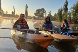 Xochimilco : lever du soleil en kayak à Mexico