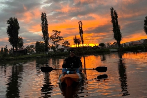 Xochimilco : lever du soleil en kayak à Mexico