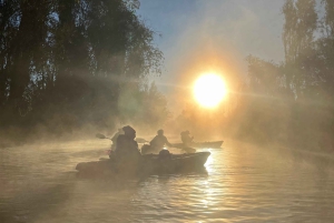 Xochimilco : lever du soleil en kayak à Mexico