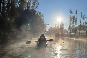 Xochimilco : lever du soleil en kayak à Mexico