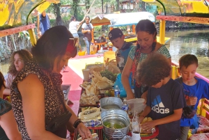 Xochimilco: Market, Food and Nature ¡All included! Tour