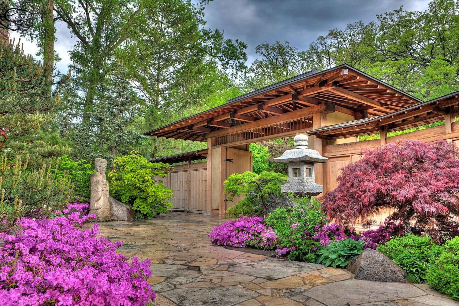 1-Day Tour Lake Geneva & Anderson Japanese Gardens