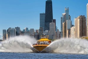 Chicago: 75-minuuttinen arkkitehtuuriristeily pikaveneellä