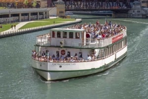 Chicago: Architecture Center Cruise on Chicago's First Lady