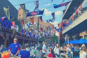 Chicago: Chicago Cubs Baseball Game Ticket at Wrigley Field