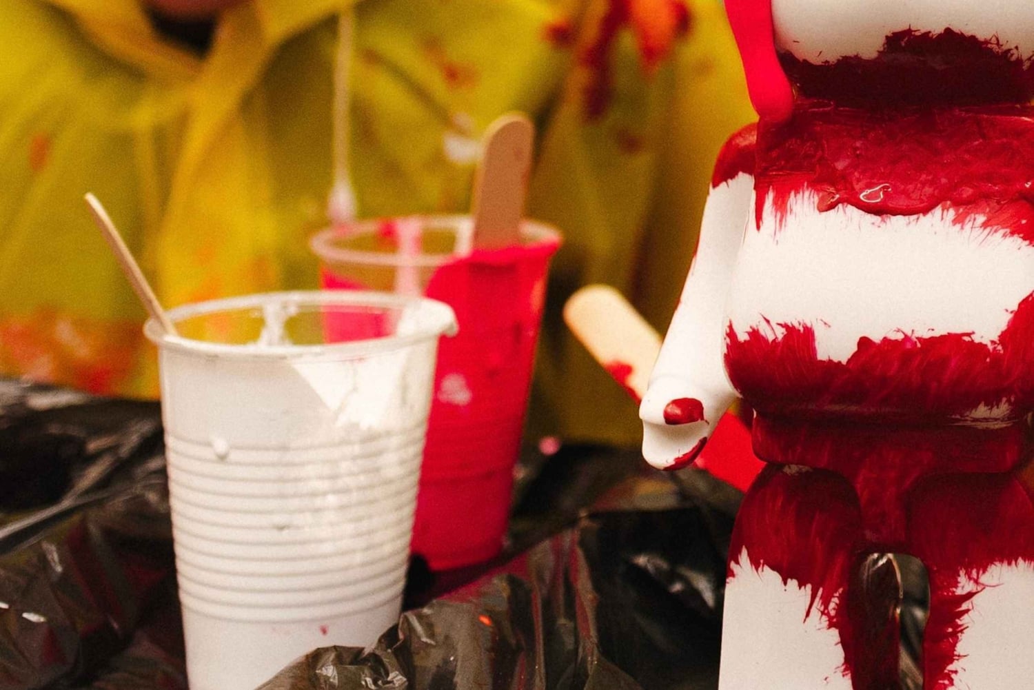 Kreatywny teambuilding w Chicago: pomaluj własnego misia