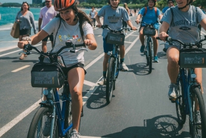 Chicago: Tour gastronómico familiar en bicicleta por el centro de la ciudad con visitas turísticas