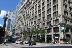 Chicago Downtown Highlights Private Tour zu Fuß