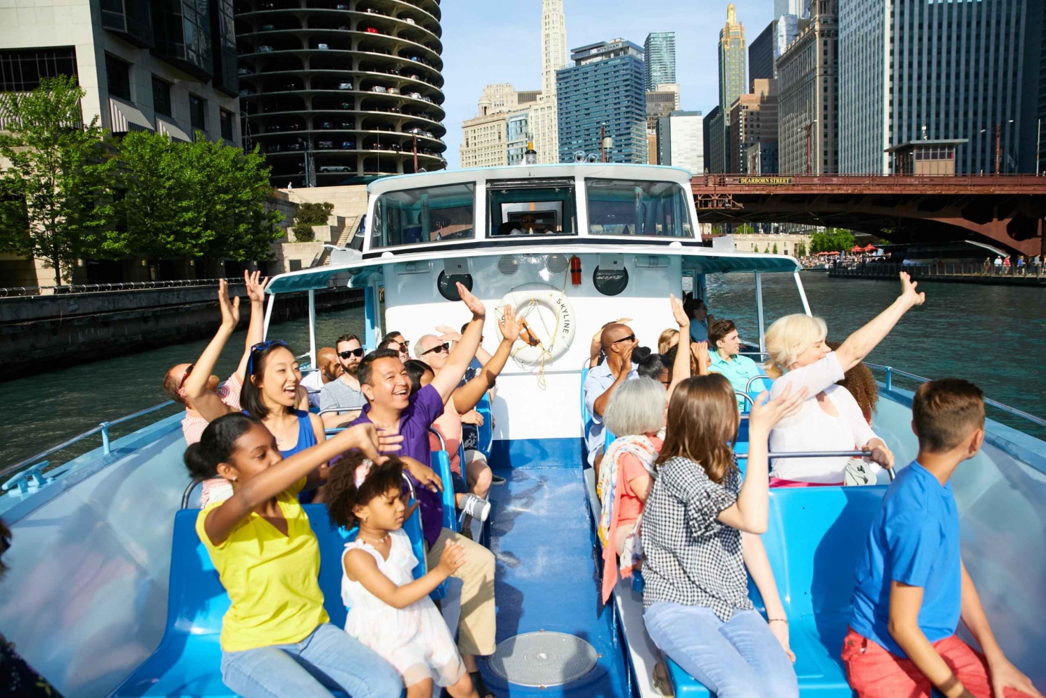 Chicago: Family Fun Urban Adventure River and Lake Cruise