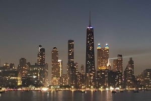 Chicago: Fireworks Gourmet Dinner Cruise på Lake Michigan