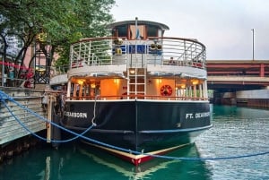 Chicago: Gangsters & Ghosts Minibus Tour + Riverboat Cruise