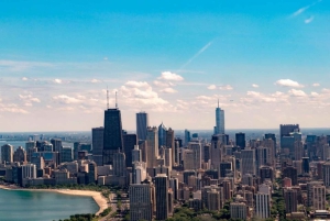 Chicago Highlights Walking Tour with Skydeck & Cruise