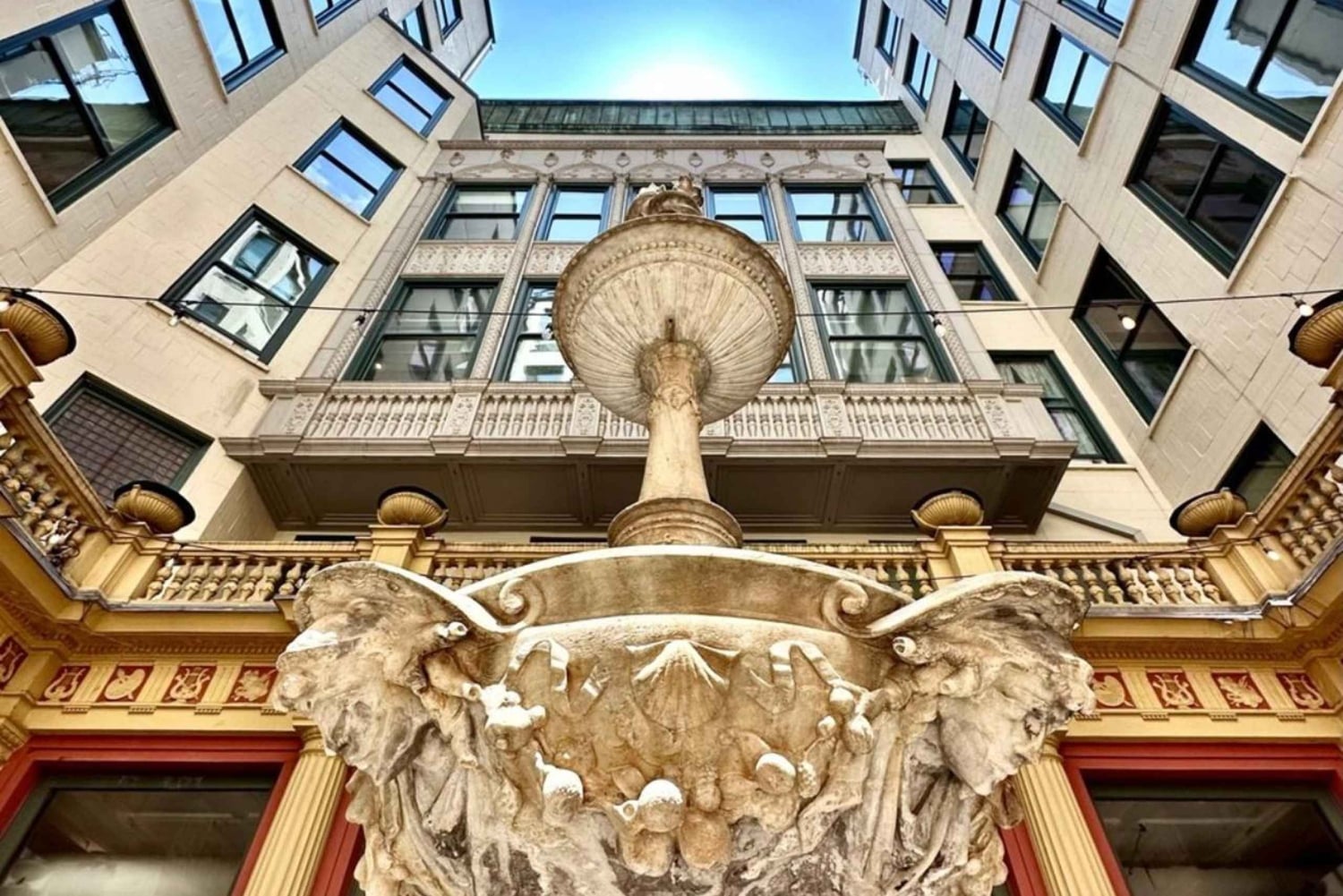 シカゴファイン・アーツ・ビルの内部ウォーキング・ツアー