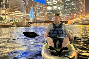 Chicago: Moonlight Paddle Tour on the Chicago River
