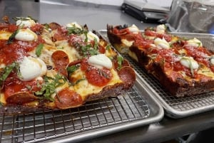 Chicago: tour a pie o en autobús por la pizza