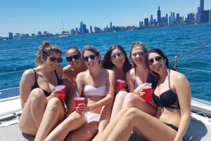 Chicago: Navegação em catamarã particular para até 12 pessoas