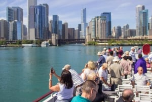 Chicago River: 1.5-Hour Guided Architecture Cruise