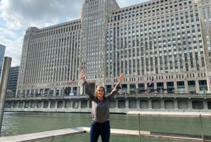 Yogawandeling langs de Chicago River