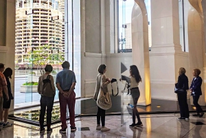 Chicago: Riverfront Buildings Interiors Guided Walking Tour