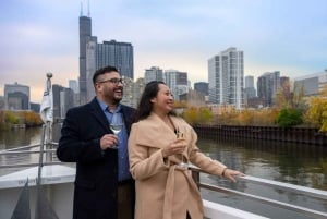 Chicago: Thanksgiving Gourmet Lunch Cruise on Chicago River