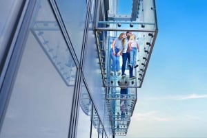 Chicago: Willis Tower Skydeck and The Ledge Ticket