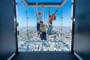 Chicago: Willis Tower Skydeck and The Ledge Ticket