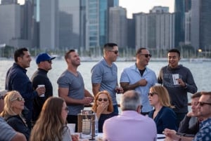 Chicago: Wine & Cheese or Beer & BBQ Thursday Evening Cruise