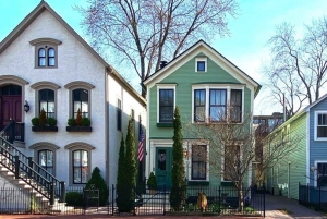 Chicago: Workers Cottages of Oldtown Triangle Walking Tour