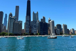 Chicago: Private Yacht Charter