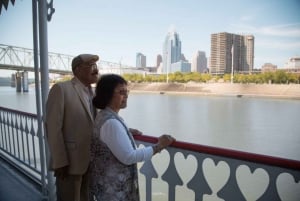 Cincinnati: Ohio River Cruise with Buffet Dinner