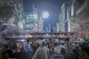 Chicago: Upiorny nocny rejs po rzece Chicago