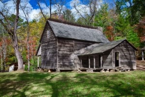 Great Smoky Mountains NP & Cades Cove Self-Guided Tour