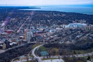 Milwaukee: voli in elicottero sopra il centro città e il lungolago