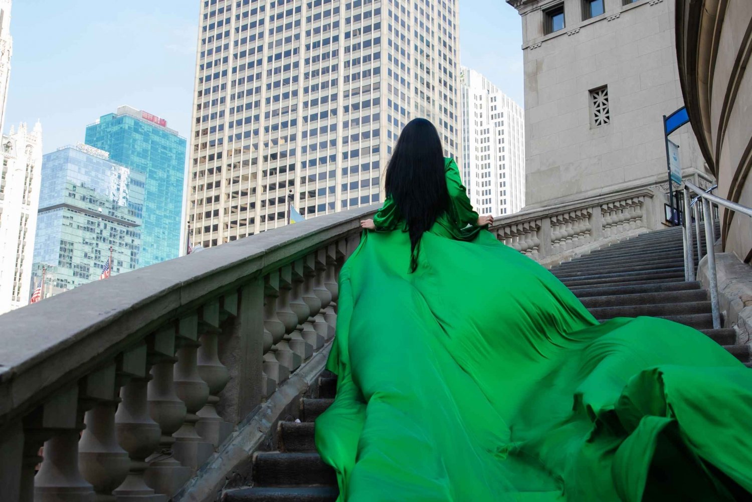 Chicago: Luxe privé fotoshoot met vliegende jurken op 2 locaties