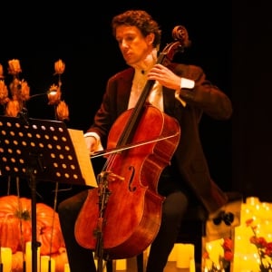 Candlelight: A Haunted Evening of Halloween Classics