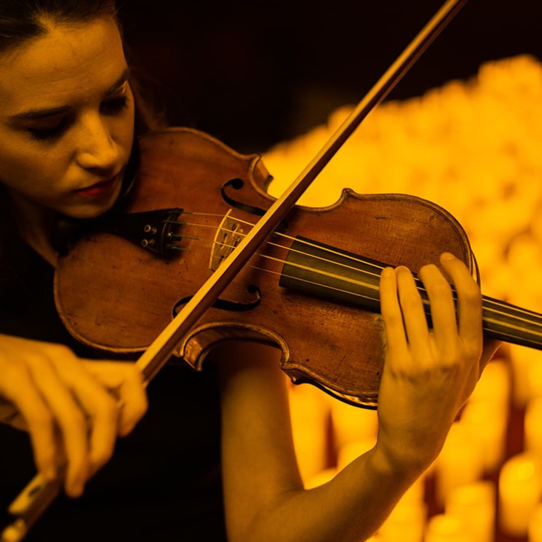 Candlelight: Ed Sheeran se Encuentra con Coldplay