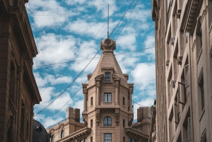 Airport Transfer and Halfday City tour Santiago de Chile