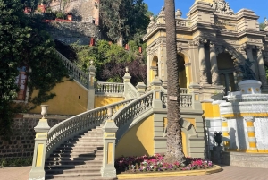 Airport Transfer and Halfday City tour Santiago de Chile