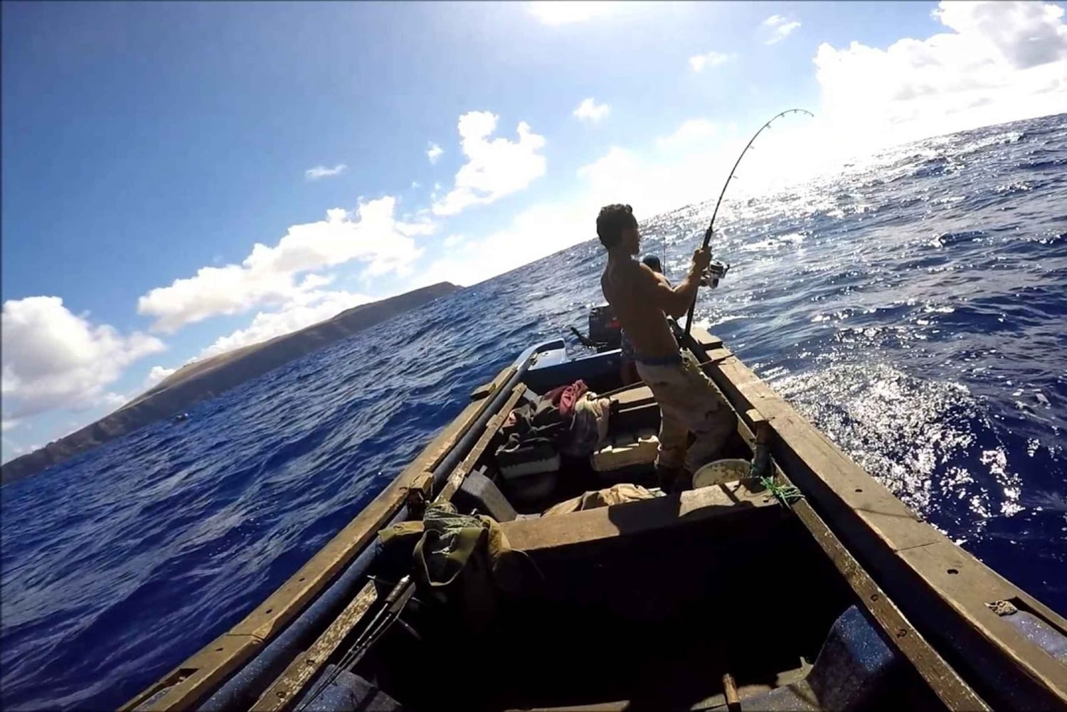 Angeln nach alten Traditionen: Fischen mit einem erfahrenen Rapa Nui