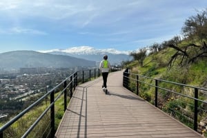 La Cordigliera delle Ande in scooter elettrico, cultura e natura
